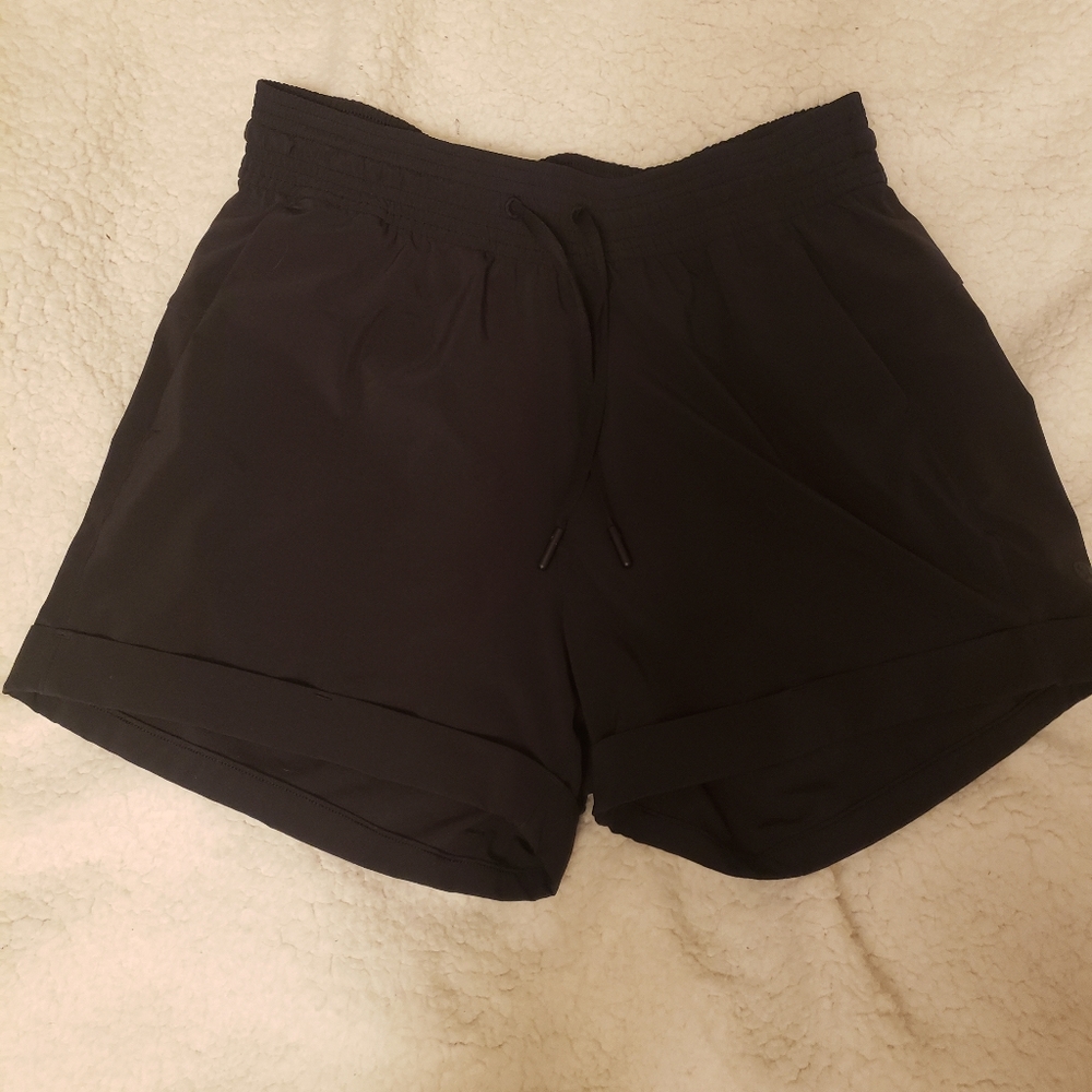 lulu🍋 shorts!